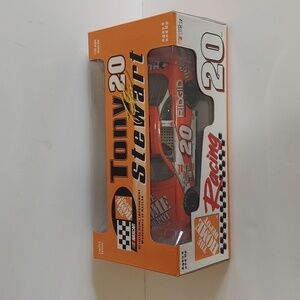 Tony Stewart no 20 , home depot racing ages 4+. 1/24 scale die cast .